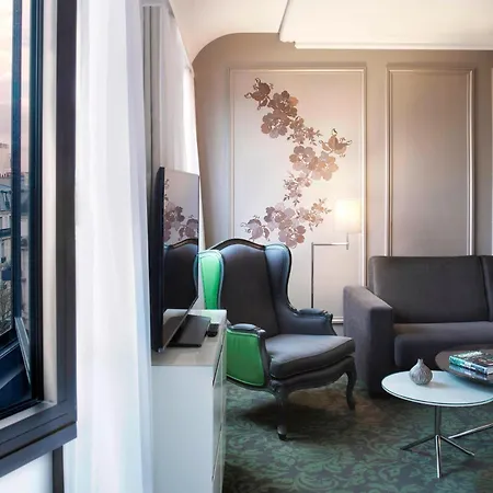 Renaissance Nobel Tour Eiffel Hotel Paříž
