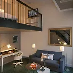 Renaissance Nobel Tour Eiffel 호텔 4*