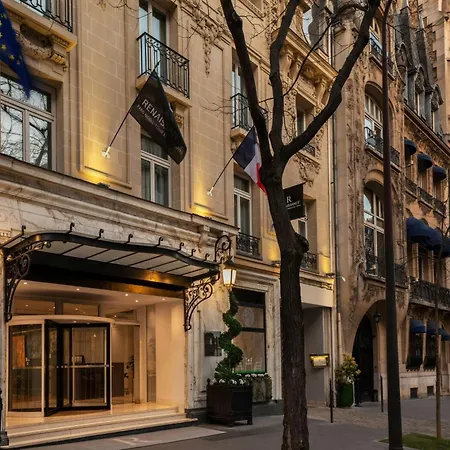 Renaissance Nobel Tour Eiffel 4* باريس