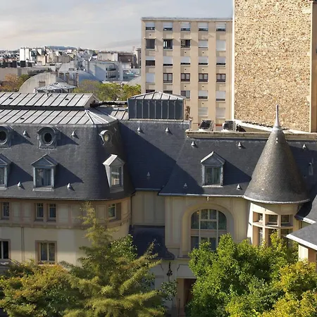 Renaissance Nobel Tour Eiffel فندق