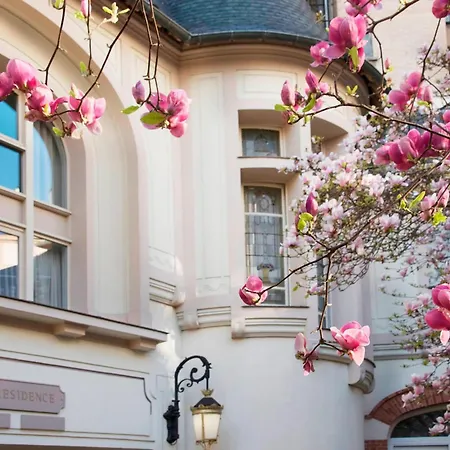 Renaissance Nobel Tour Eiffel فندق باريس