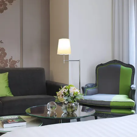 Hotel Renaissance Nobel Tour Eiffel 4*